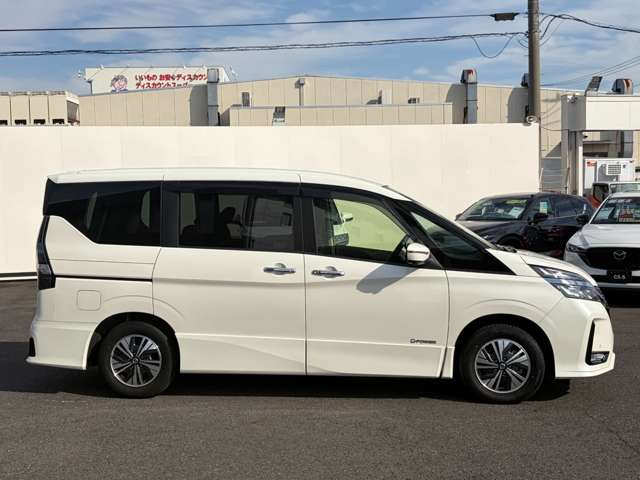 日産 セレナ １．２ Ｅ－ＰＯＷＥＲ ハイウェイスター Ｖ R4年 (関東) 99