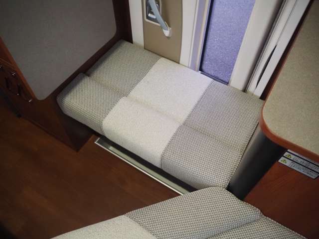 トヨタ カムロード クレソンボヤージュＸ R2年 () 99