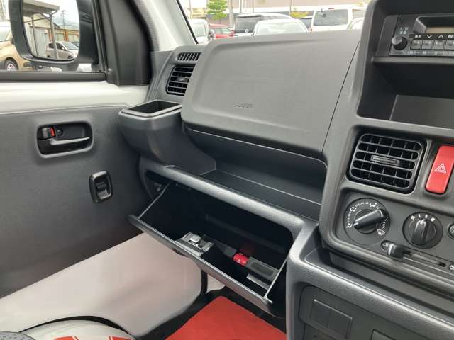 日産 クリッパートラック ６６０ ＤＸ ４ＷＤ R8年 () 99
