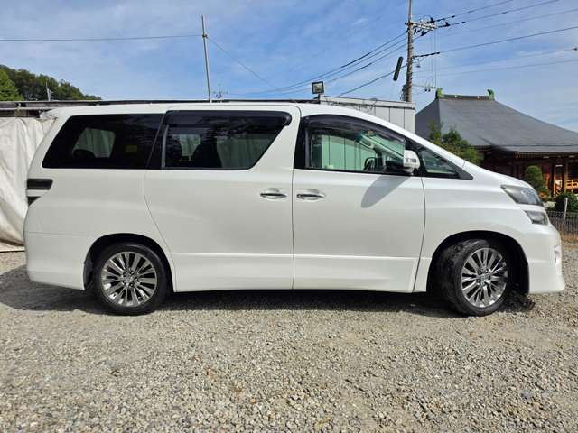 トヨタ ヴェルファイア ２．４Ｚ　ゴールデンアイズ H25年 (関東) 99