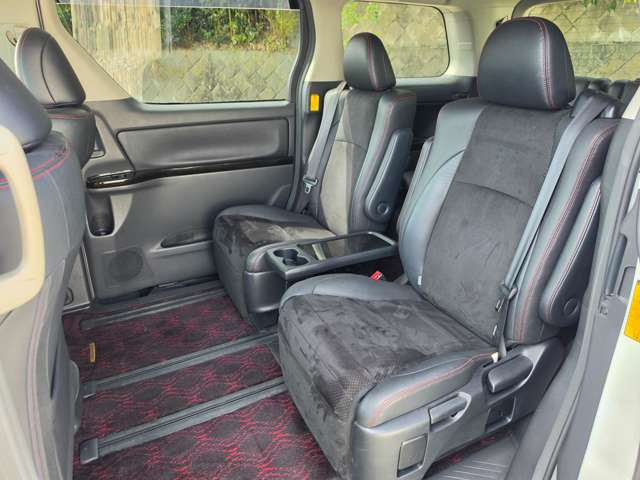 トヨタ ヴェルファイア ２．４Ｚ　ゴールデンアイズ H25年 (関東) 99