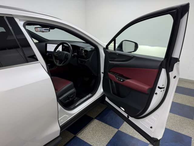 レクサス ＮＸ３５０ｈ ３５０Ｈ バージョンＬ ４ＷＤ R5年 (関東) 99