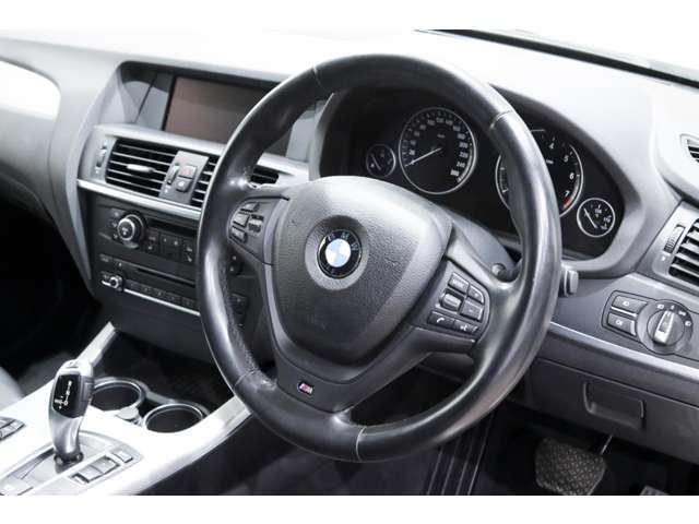 ＢＭＷ Ｘ３ Ｘドライブ２８Ｉ Ｍスポーツパッケージ ４ＷＤ H24年 (関東) 99