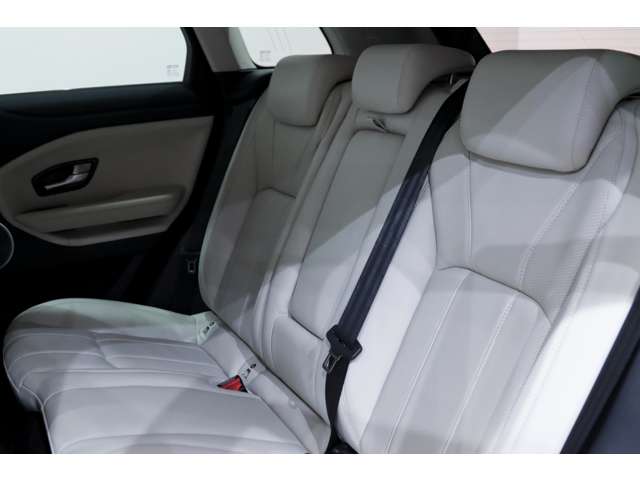 ランドローバー レンジローバーイヴォーク ＨＳＥ ２．０Ｌ Ｄ１８０ ディーゼルターボ ４ＷＤ H30年 (関東) 99