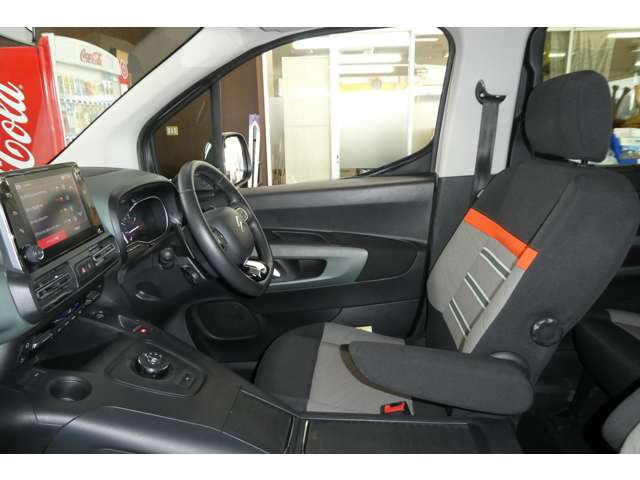 シトロエン ベルランゴ シャイン ＸＴＲパック ディーゼルターボ R5年 (東北) 99