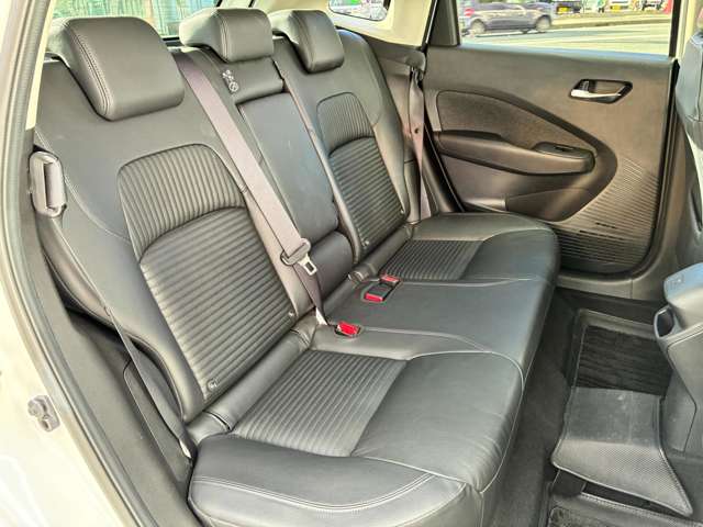 日産 ノートオーラ １．２ Ｇ ＦＯＵＲ レザーエディション ４ＷＤ R4年 (東北) 99
