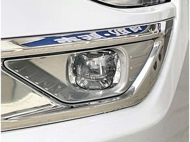 三菱 アウトランダーＰＨＥＶ ＰＨＥＶ ２．４ Ｇ ４ＷＤ R4年 (東北) 99