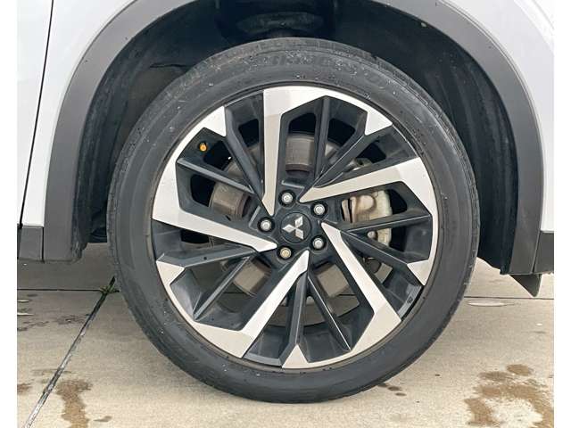 三菱 アウトランダーＰＨＥＶ ＰＨＥＶ ２．４ Ｇ ４ＷＤ R4年 (東北) 99