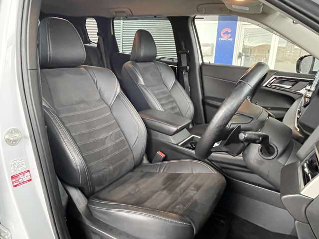 三菱 アウトランダーＰＨＥＶ ＰＨＥＶ ２．４ Ｇ ４ＷＤ R4年 (東北) 99