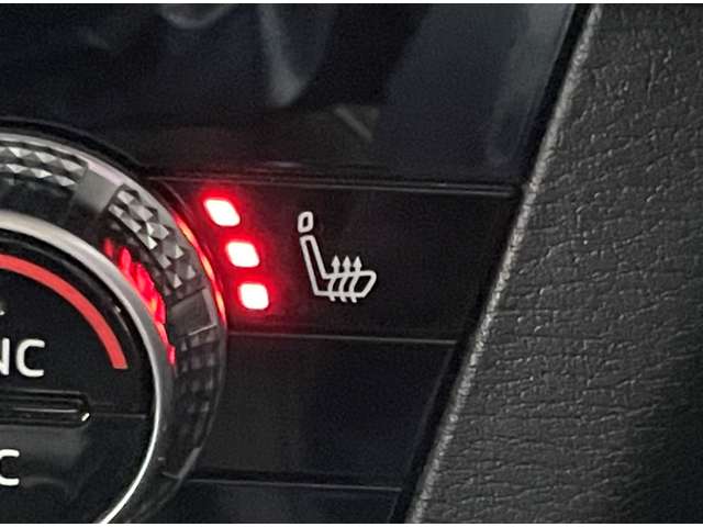 三菱 アウトランダーＰＨＥＶ ＰＨＥＶ ２．４ Ｇ ４ＷＤ R4年 (東北) 99