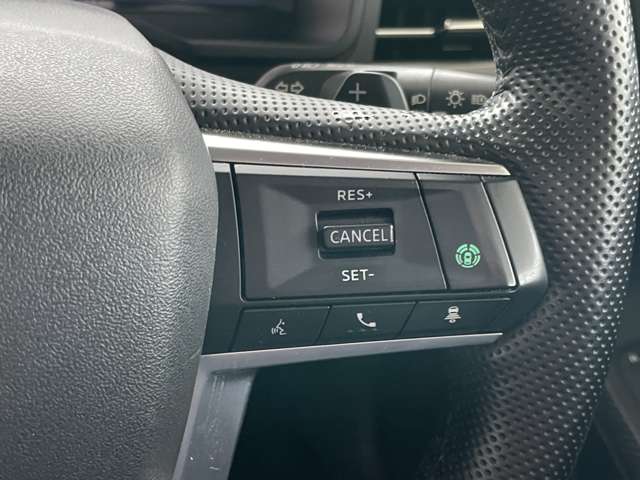 三菱 アウトランダーＰＨＥＶ ＰＨＥＶ ２．４ Ｇ ４ＷＤ R4年 (東北) 99