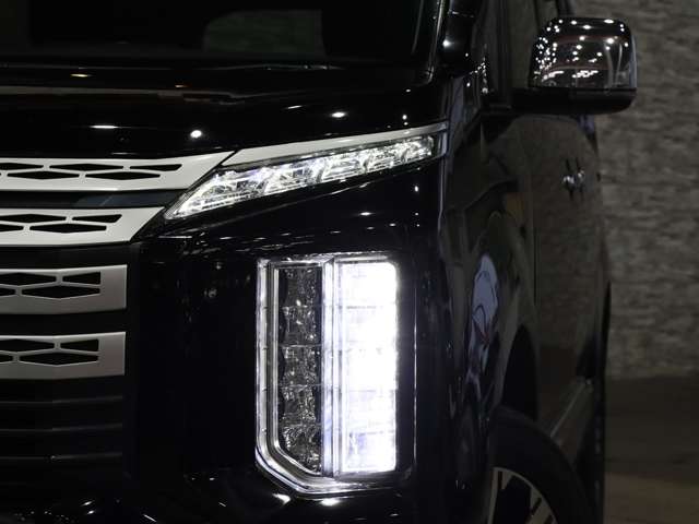 三菱 デリカ　Ｄ：５ ２．２ Ｇ パワーパッケージ ディーゼルターボ ４ＷＤ R2年 () 99