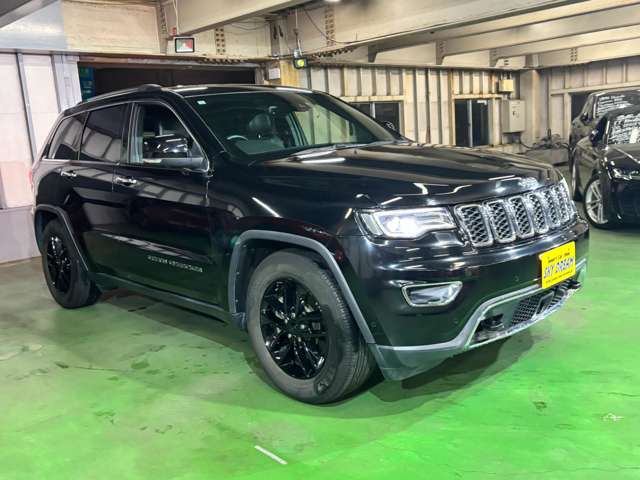 ジープ グランドチェロキー リミテッド ４ＷＤ H29年 () 99