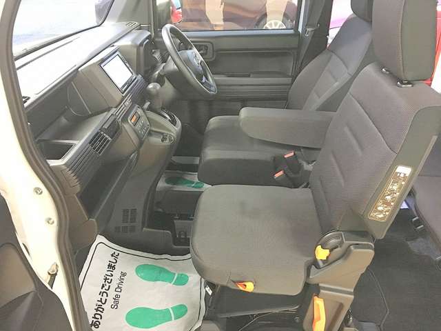 ホンダ Ｎ−ＶＡＮ ６６０ Ｌ ホンダセンシング R4年 () 99