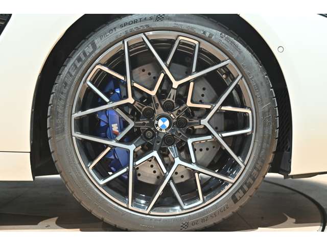 ＢＭＷ Ｍ８グランクーペ コンペティション ４ＷＤ R3年 () 99