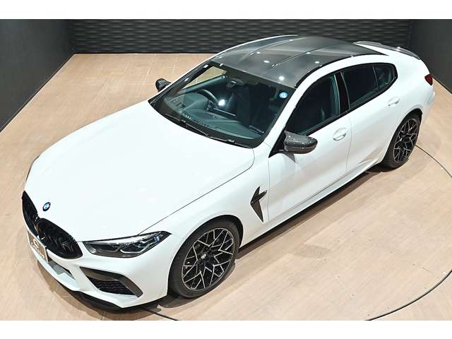 ＢＭＷ Ｍ８グランクーペ コンペティション ４ＷＤ R3年 () 99