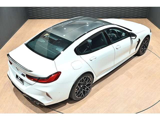 ＢＭＷ Ｍ８グランクーペ コンペティション ４ＷＤ R3年 () 99