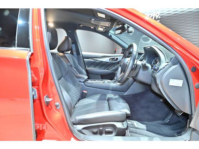日産 スカイライン ３．０ ４００Ｒ R1年 (関東) 99