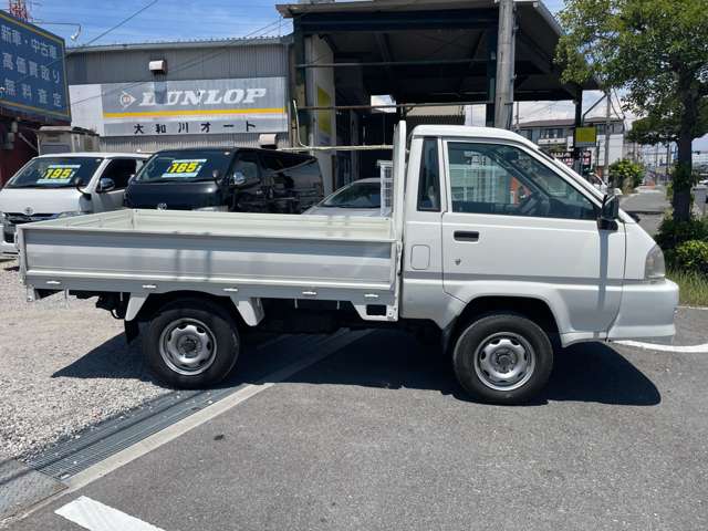トヨタ タウンエーストラック １．８ ＤＸ シングルジャストロー スチールデッキ 三方開 ４ＷＤ H15年 (近畿) 99