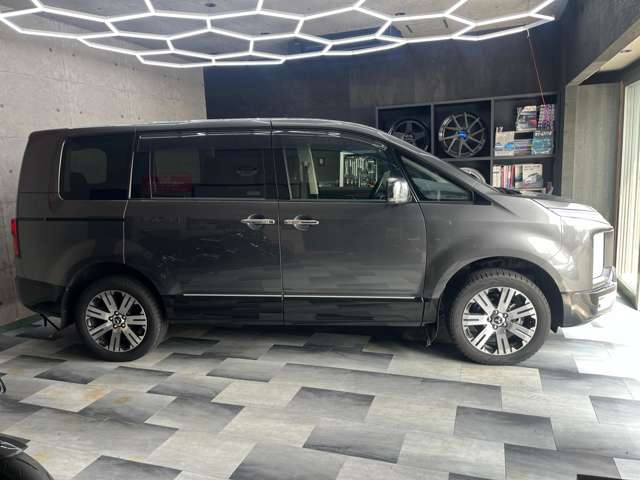 三菱 デリカ　Ｄ：５ ２．２ Ｐ ディーゼルターボ ４ＷＤ R4年 () 99
