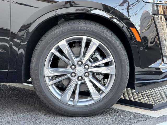 キャデラック ＸＴ６ プラチナム ４ＷＤ R8年 () 99