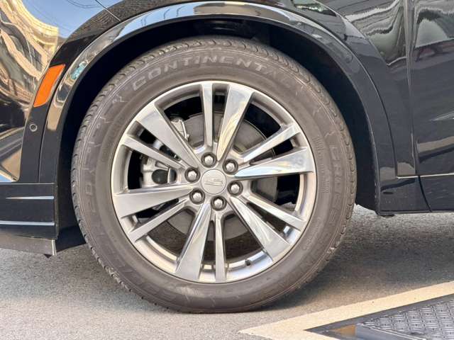 キャデラック ＸＴ６ プラチナム ４ＷＤ R8年 () 99
