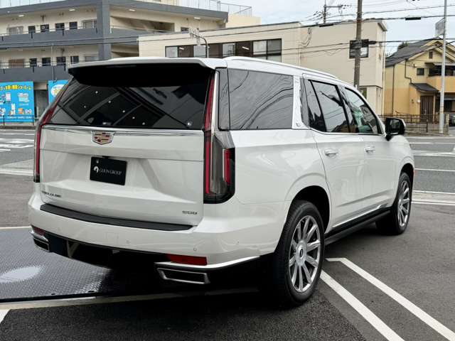 キャデラック エスカレード プラチナム ４ＷＤ R5年 () 99