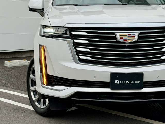 キャデラック エスカレード プラチナム ４ＷＤ R5年 () 99