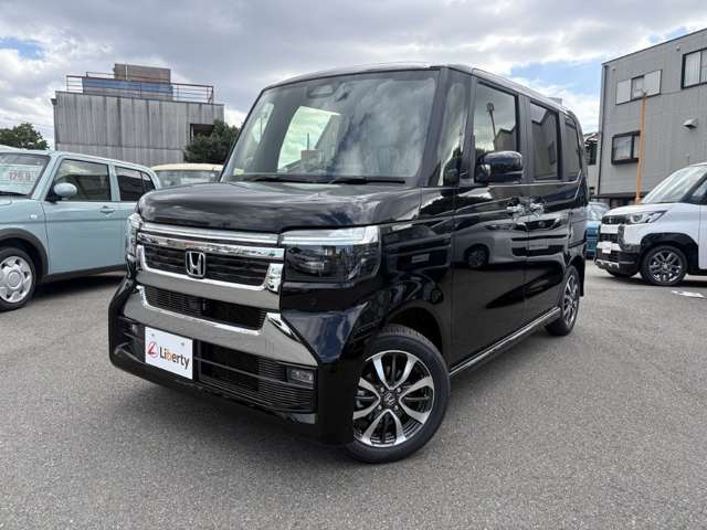 ホンダ Ｎ　ＢＯＸ カスタム ６６０ R8年 () 99