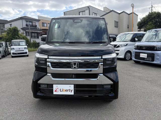 ホンダ Ｎ　ＢＯＸ カスタム ６６０ R8年 () 99