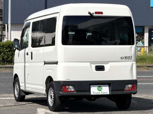 ダイハツ ハイゼットカーゴ ６６０ デラックス R4年 (近畿) 99