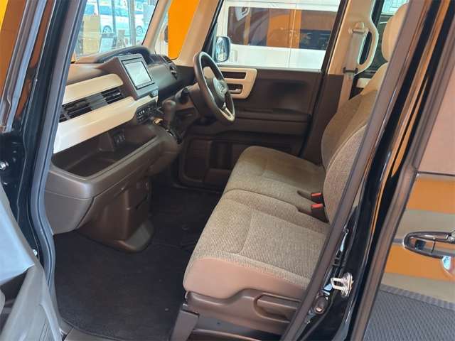 ホンダ Ｎ　ＢＯＸ ６６０ Ｌ R5年 (近畿) 99