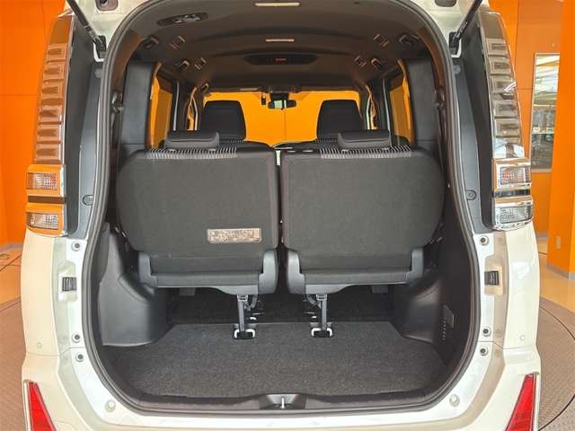 トヨタ ヴォクシー ２．０ ＺＳ 煌ＩＩ R2年 (近畿) 99