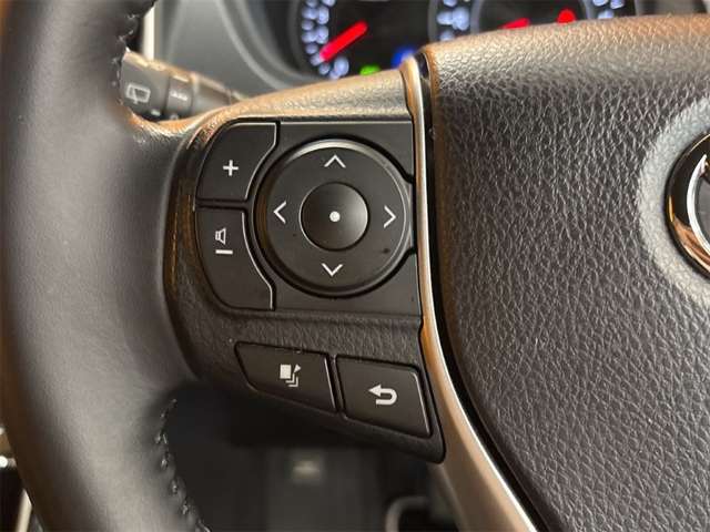 トヨタ ヴォクシー ２．０ ＺＳ 煌ＩＩ R2年 (近畿) 99