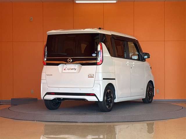 日産 ルークス ６６０ ハイウェイスターＸ プロパイロット エディション R3年 (近畿) 99