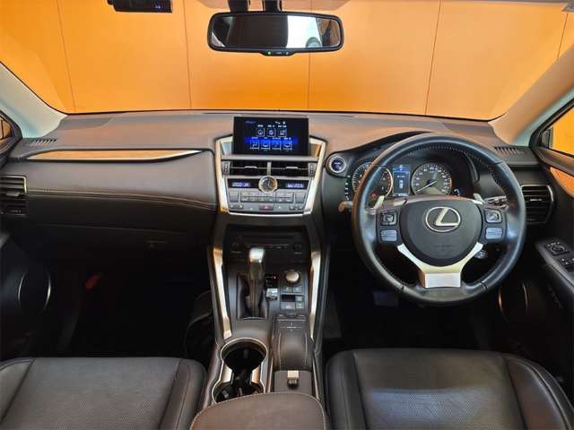 レクサス ＮＸ３００ｈ バージョンＬ H27年 (近畿) 99