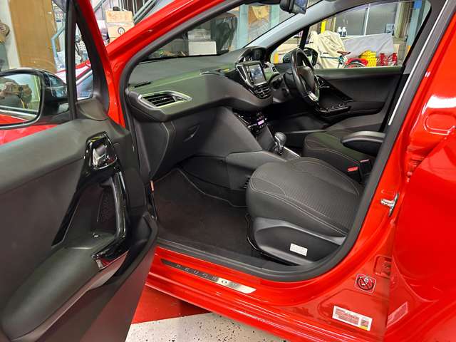 プジョー ２０８ スタイル H28年 (中国) 99