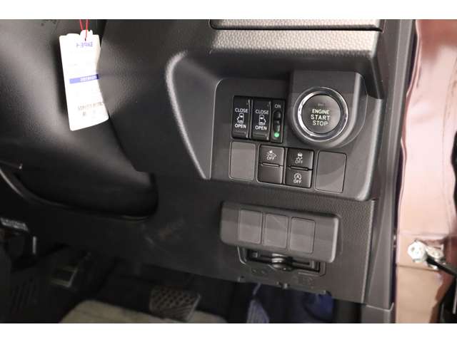 トヨタ タンク １．０ カスタム Ｇ－Ｔ H29年 (中国) 99