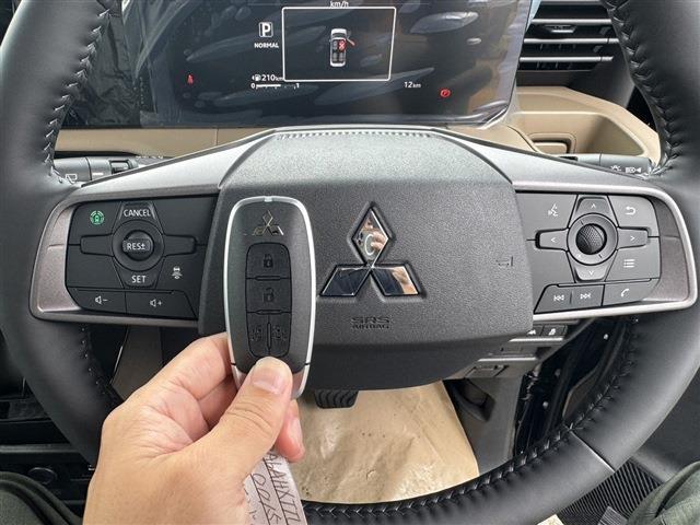 三菱 デリカ　ミニ ６６０ Ｔ プレミアム ４ＷＤ R8年 (東北) 99