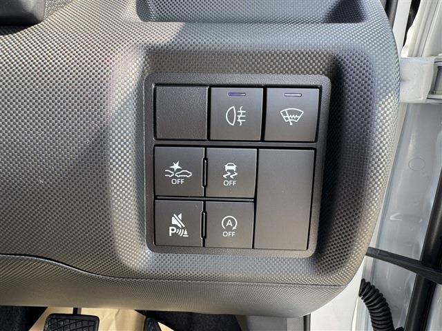 ダイハツ ロッキー １．０ プレミアム Ｇ ４ＷＤ R8年 (東北) 99