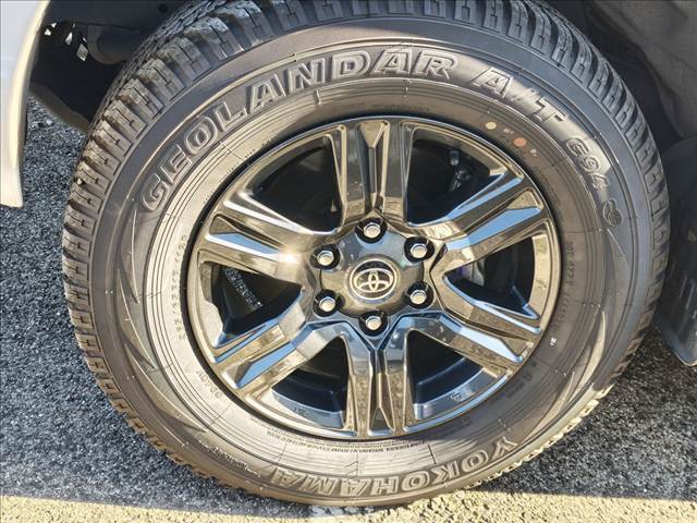 トヨタ ハイラックス ２．４ Ｚ ディーゼルターボ ４ＷＤ R5年 (関東) 99