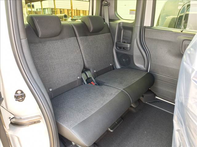 ホンダ Ｎ　ＢＯＸ カスタム ６６０ R8年 (関東) 99