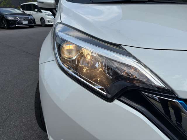 日産 ノート １．２ Ｅ－ＰＯＷＥＲ Ｘ H30年 (近畿) 99