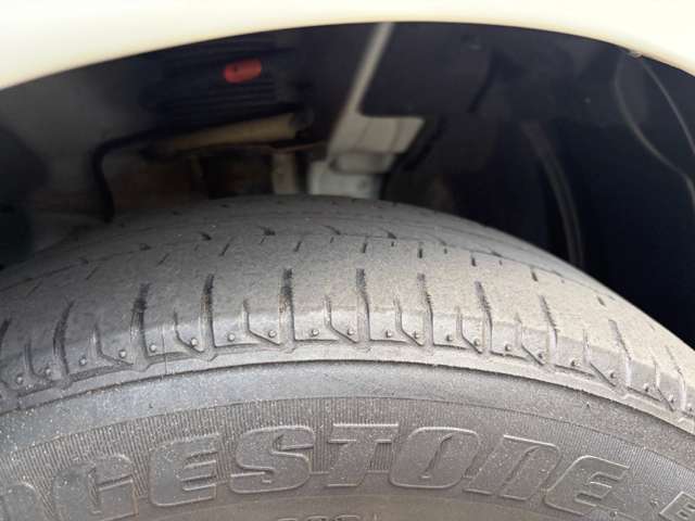 日産 ノート １．２ Ｅ－ＰＯＷＥＲ Ｘ H30年 (近畿) 99