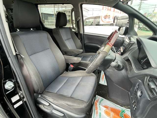 トヨタ ノア ２．０ ＳＩ H28年 (近畿) 99
