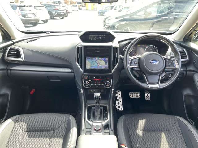 スバル フォレスター　ハイブリッド ２．０ アドバンス ４ＷＤ R2年 () 99