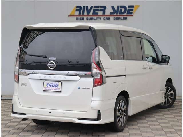 日産 セレナ １．２ Ｅ－ＰＯＷＥＲ ハイウェイスター Ｖ R4年 () 99