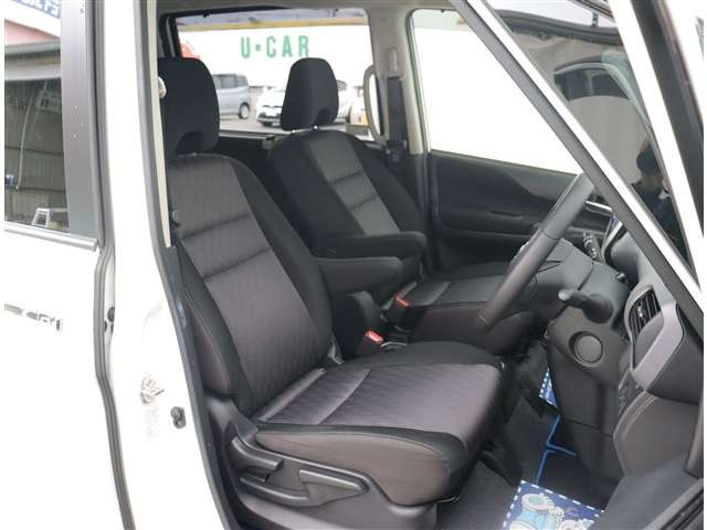 日産 セレナ １．２ Ｅ－ＰＯＷＥＲ ハイウェイスター Ｖ R4年 () 99