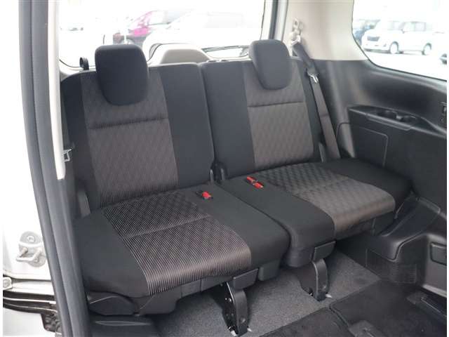 日産 セレナ １．２ Ｅ－ＰＯＷＥＲ ハイウェイスター Ｖ R4年 () 99