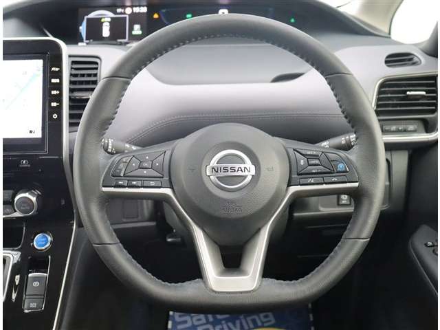 日産 セレナ １．２ Ｅ－ＰＯＷＥＲ ハイウェイスター Ｖ R4年 () 99